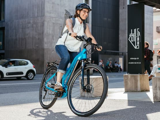  4 Gutscheine für einen E-Bike City Ausflug samt Anreise im Wert von CHF 700.- gesponsert von SBB und Rent a Bike AG